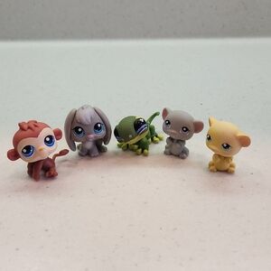 Vintage Littlest Pet Shop Bundle